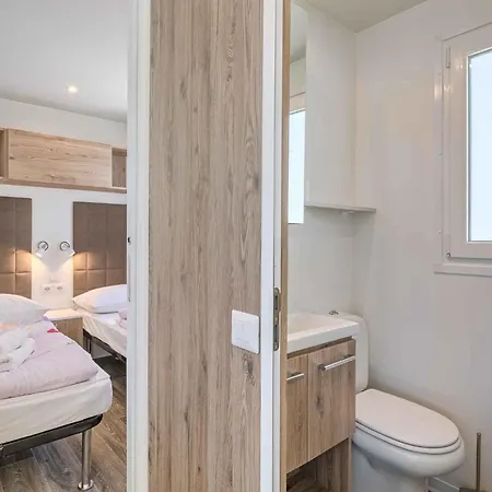 Mobile Homes With Pool In Tar - Porec-istrien 38572 * 포레치