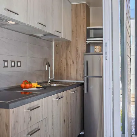 Holiday park Mobile Homes With Pool In Tar - Porec-istrien 38572 *