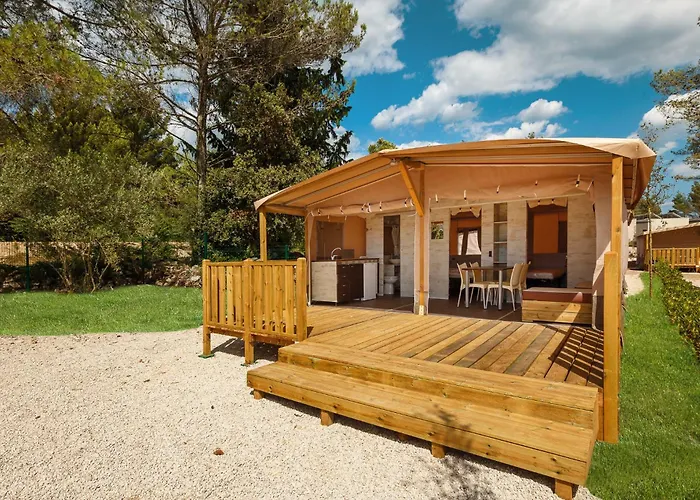 Mobile Homes With Pool In Tar - Porec-istrien 38572 Holiday park