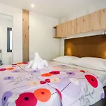 Holiday park Mobile Homes With Pool In Tar - Porec-istrien 38572 Porec