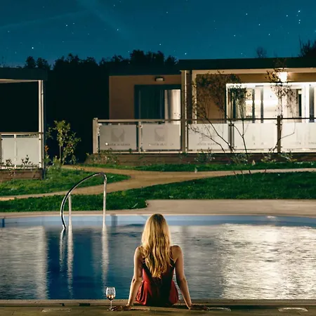 Mobile Homes With Pool In Tar - Porec-istrien 38572 Park za odmor Porec