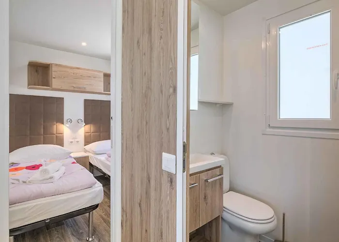 Mobile Homes With Pool In Tar - Porec-istrien 38572 * Poreč